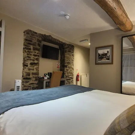 酒店 The Snooty Fox Pub