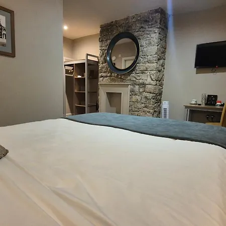 The Snooty Fox Pub Kirkby Lonsdale