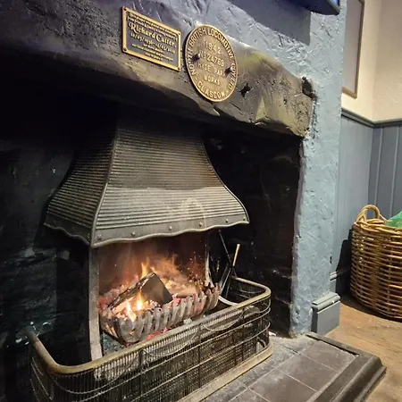 The Snooty Fox Pub Hotel